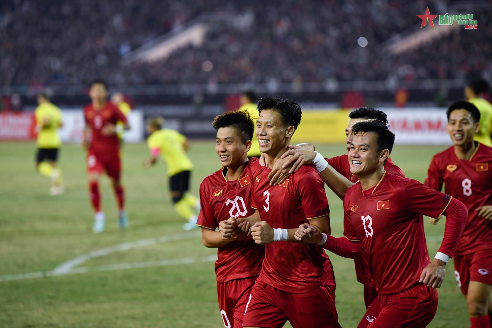 马来西亚队完胜日本队，李梓嘉状态火热