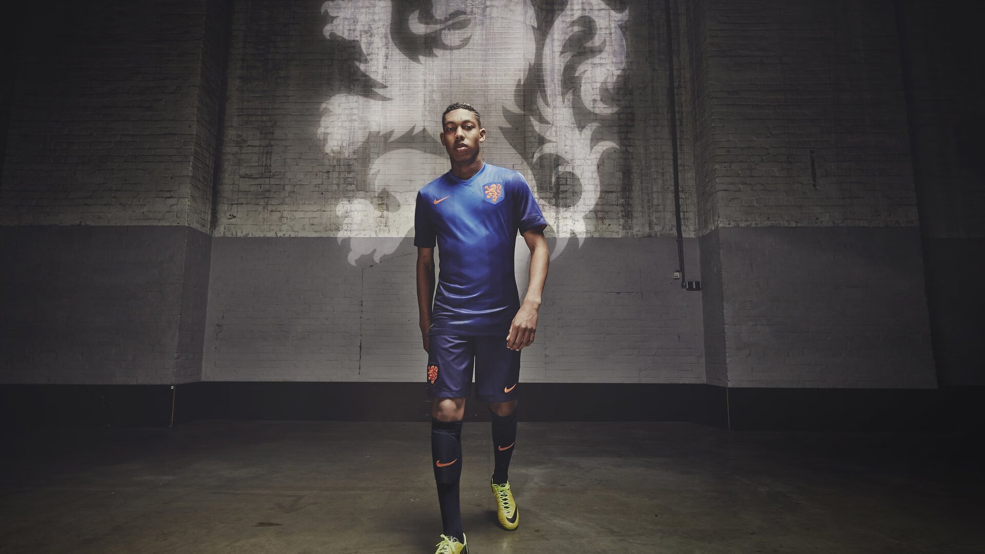 赛道上的双重奏鸣，梅赛德斯完胜索伯，诺里斯点燃赛场激情